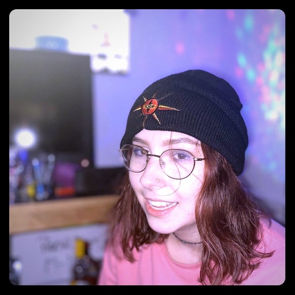 Meet your Posher, Zoe - Picture 1 of 5